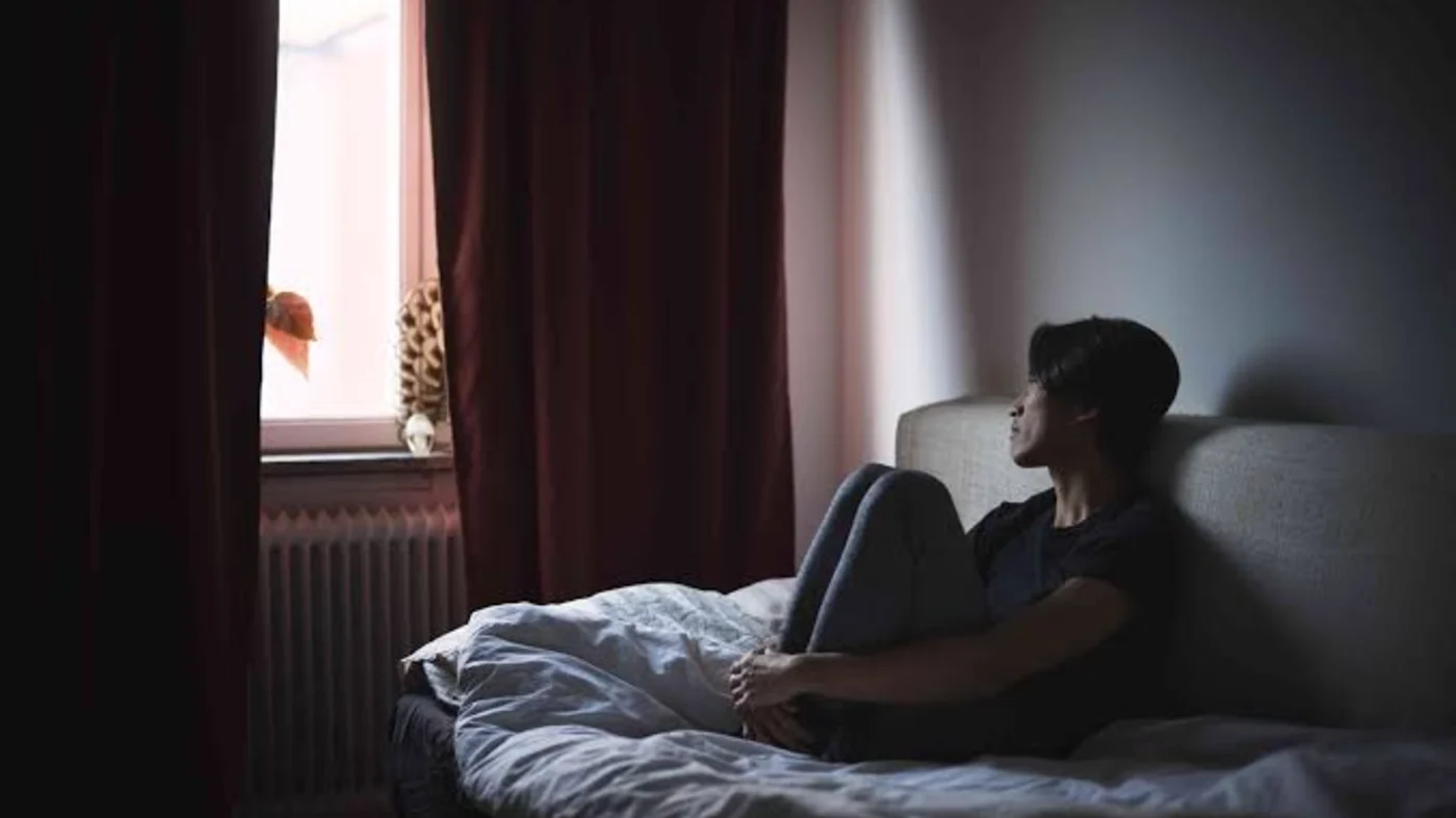 How to Deal with Loneliness: 5 Ways to Stop Feeling Lonely